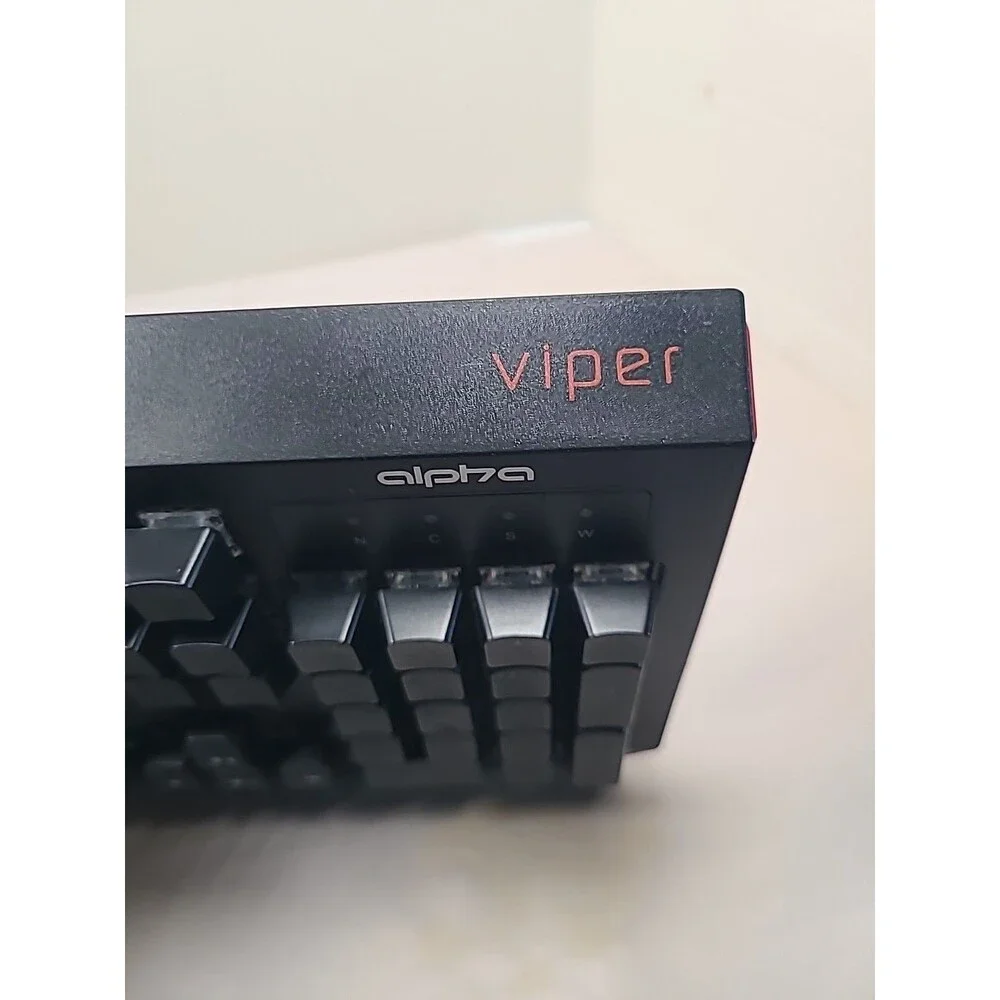 Alpha Gaming VIPER Fully Mechanical Gaming Keyboard Model 7063 Used